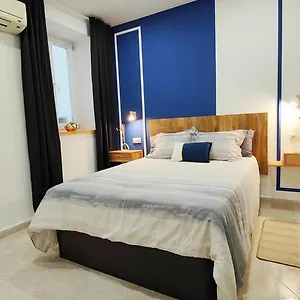 Junto A Calle Larios Apartamento